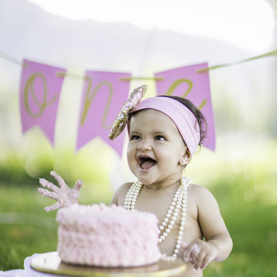 Arianna 1st birthday with cake Photography